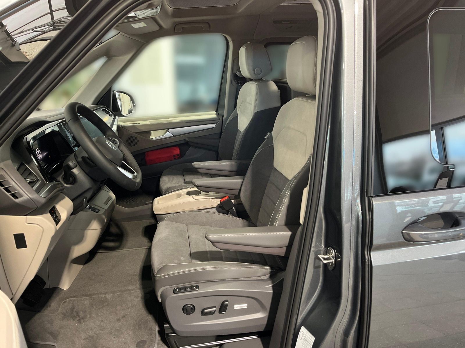 Volkswagen T7 Multivan - Bild 7