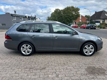 Volkswagen Golf - 8