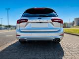 Ford Focus ST-Line Turnier Automatik | AHK | 44  - Ford Focus: For