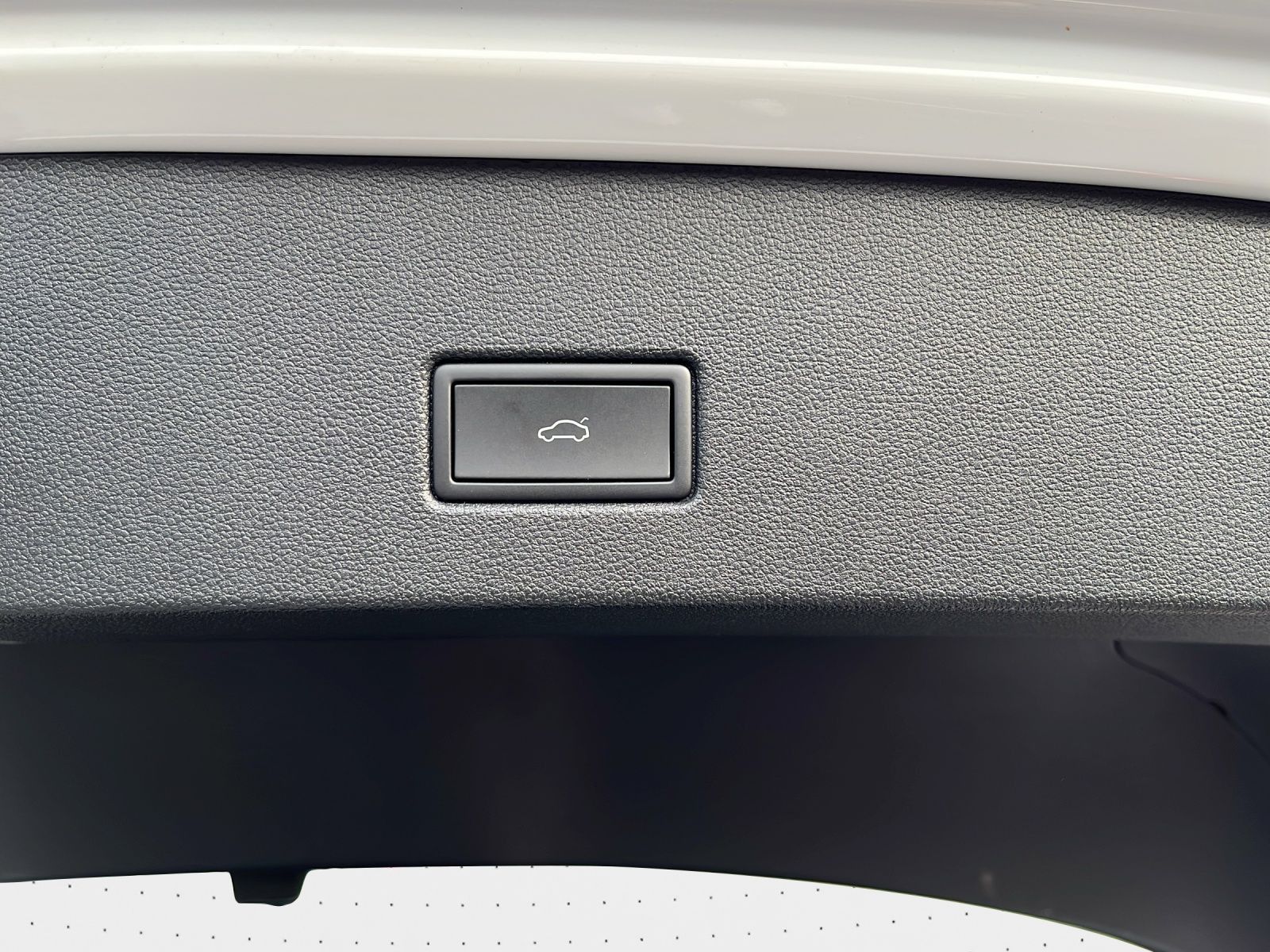 Volkswagen T-Roc - Bild 12