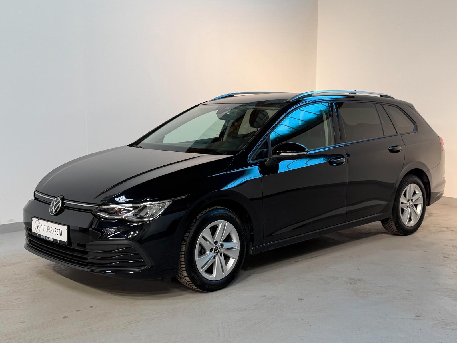 Volkswagen Golf VIII 2.0TDI DSG Var. Life ACC*LANE*KAM*AHK