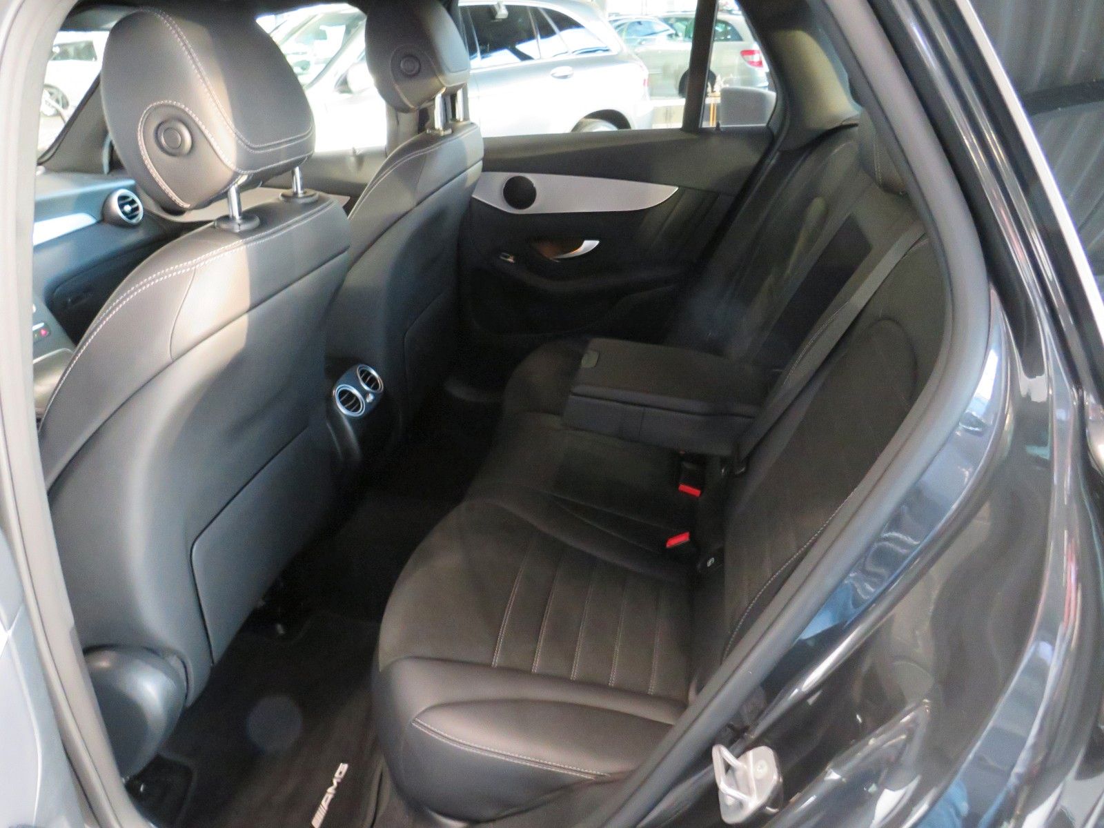 Fahrzeugabbildung Mercedes-Benz GLC 220 d 4M*AMG*AHK*Distronic*CAM*LED