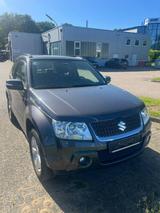 Suzuki Grand Vitara 2,4 3D Comfort - Suzuki Grand Vitara: 2.4