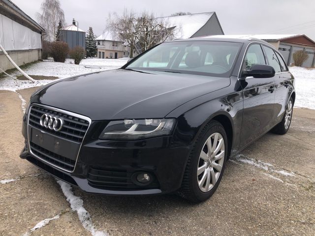 Audi A4 Avant Attraction