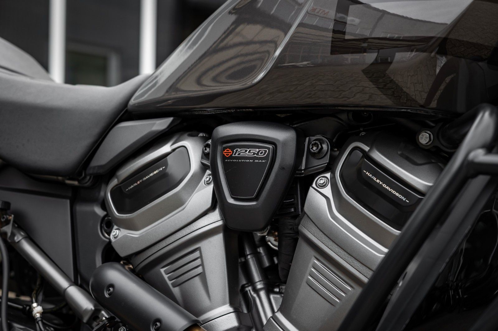 Fahrzeugabbildung Harley-Davidson RA1250S Pan America Special - ZARD-Sportauspuff