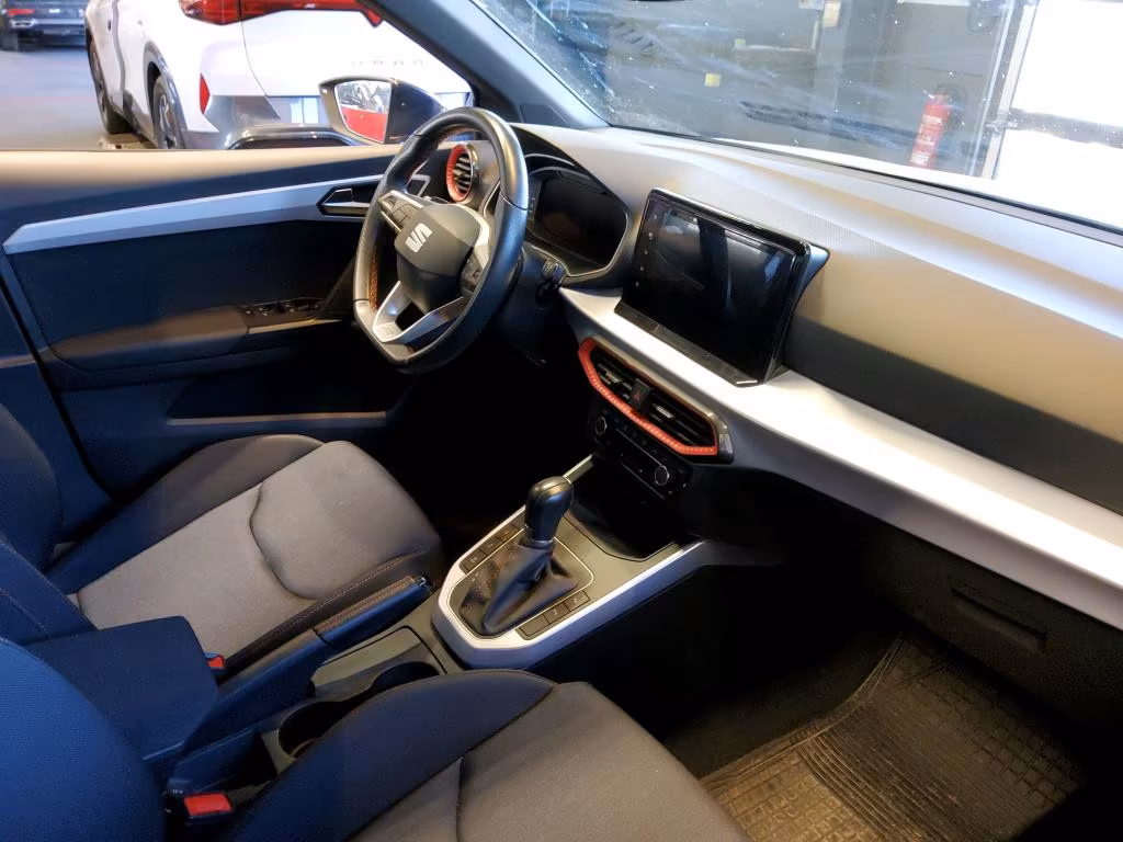 Seat Arona FR 1.5TSI *CAM*NAVI*TWA*VIRT*