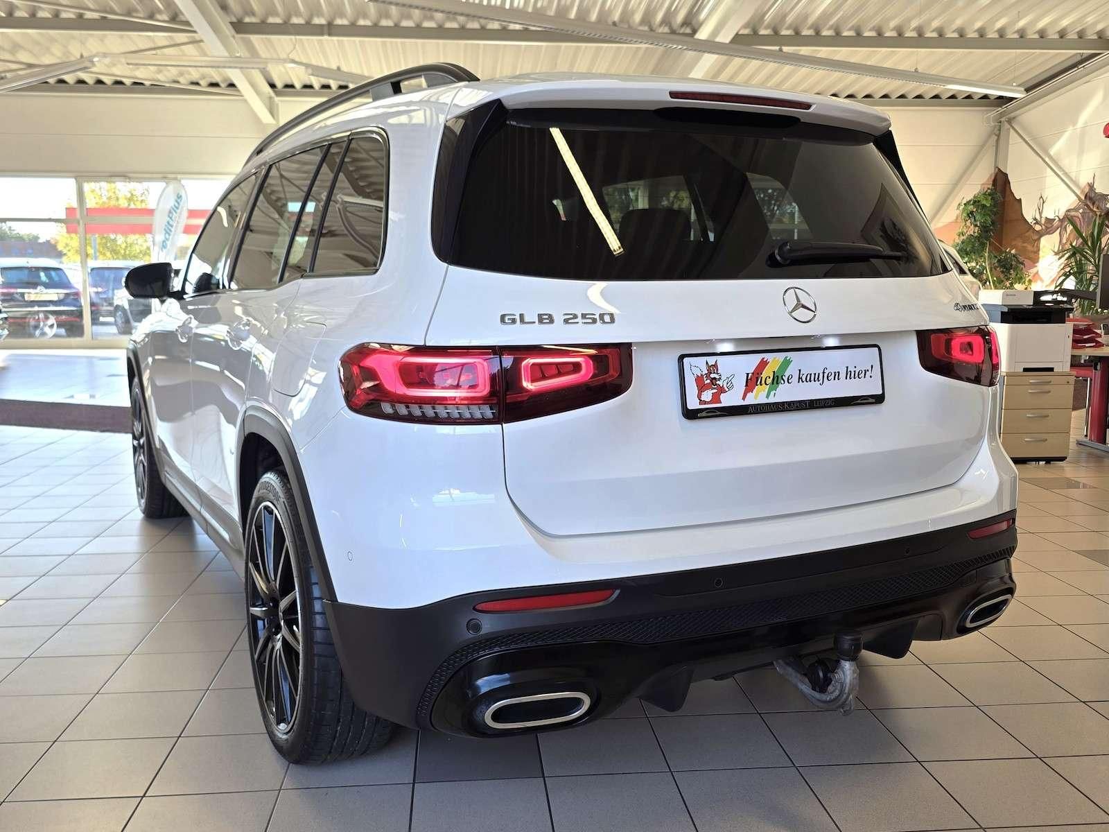 Fahrzeugabbildung Mercedes-Benz GLB 250 AMG Line 4Matic//Night/MBux/Sound/Ahk...