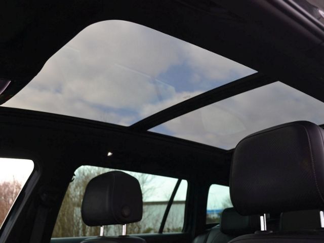 Passat Variant 2.0 TSI 272 PS 4M DSG R-Line AHK/