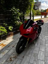 Ducati Panigale V4 S - Offers
