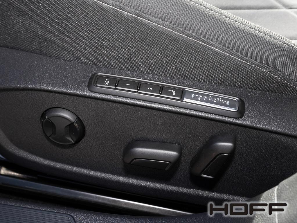 Volkswagen Golf VIII 1.5 eTSI Style DSG NAVI KAMERA APP CON, миниатюра 11