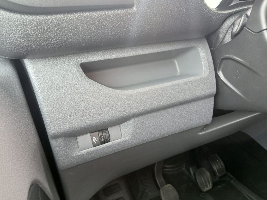 Fahrzeugabbildung Citroën Jumpy M BlueHDi 120 Club *AZV*Laderaumverkl.*