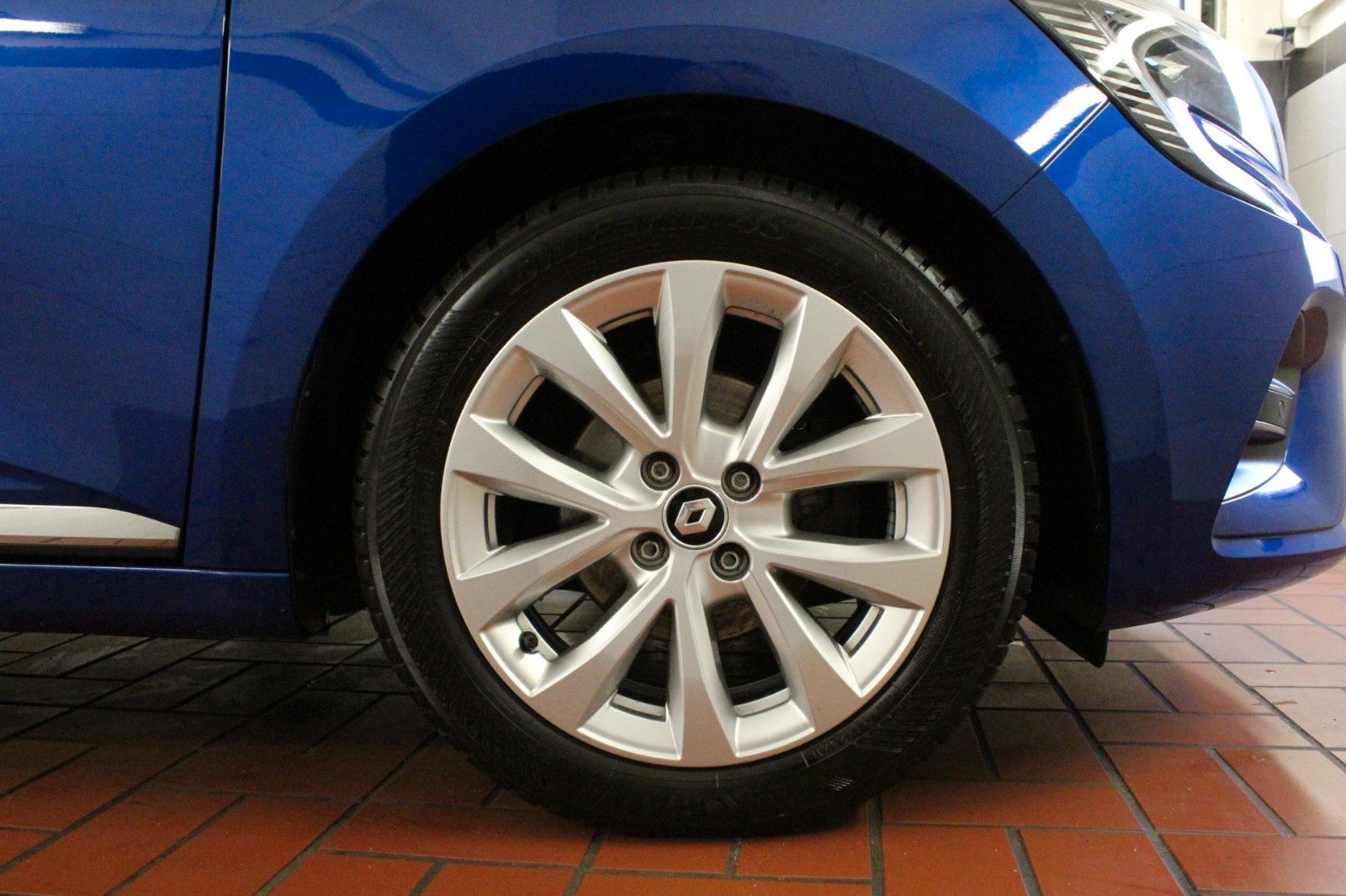 Fahrzeugabbildung Renault Clio TCe 90 Intens*Winterpaket*City Paket*