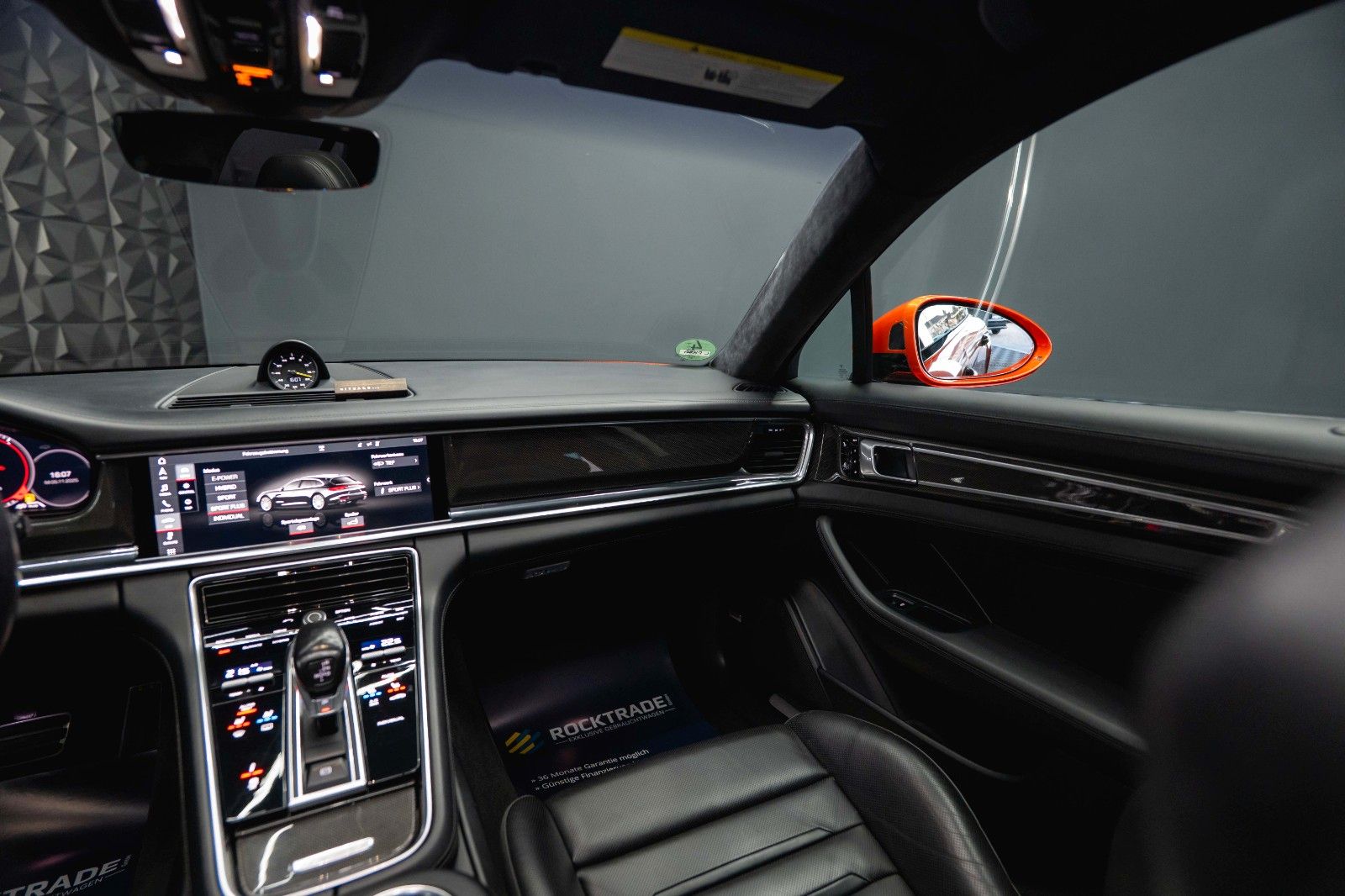 Fahrzeugabbildung Porsche Panamera Turismo 4 E-Hybrid Sport-Design *Pano*