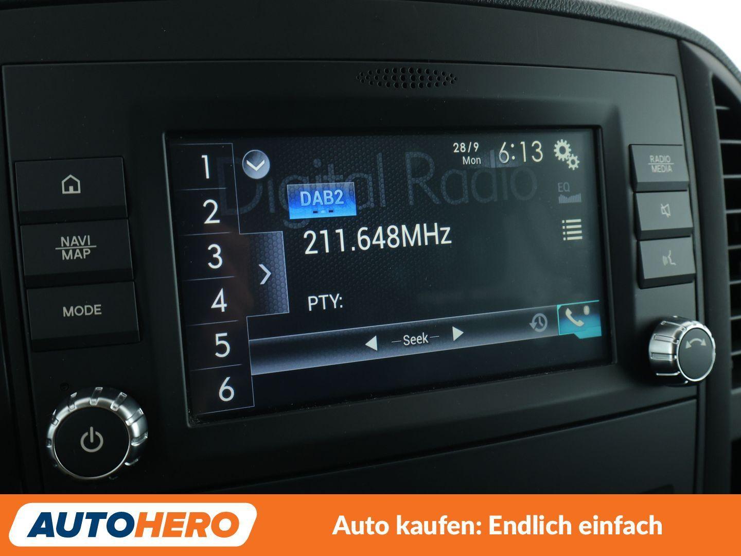 Mercedes-Benz Vito Tourer 114 CDI Edition lang Aut.*NAVI*TEMPO