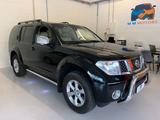 Nissan Pathfinder 2.5 dCi LE Platinum - Nissan Pathfinder: Le