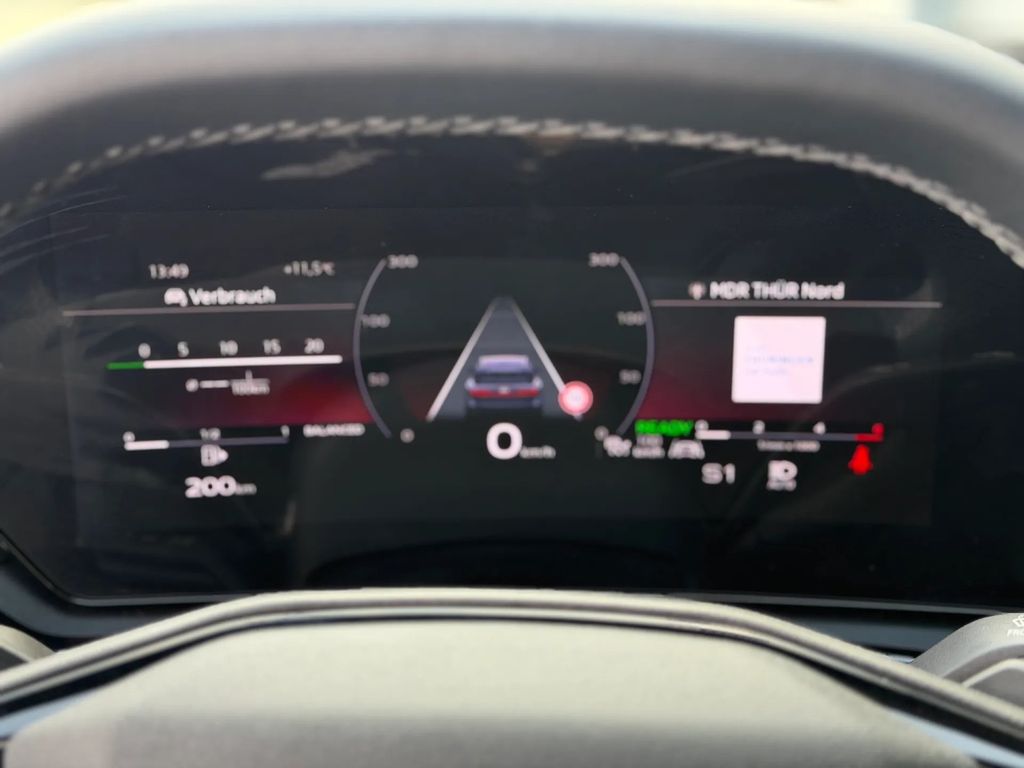 AUDI A6 2025