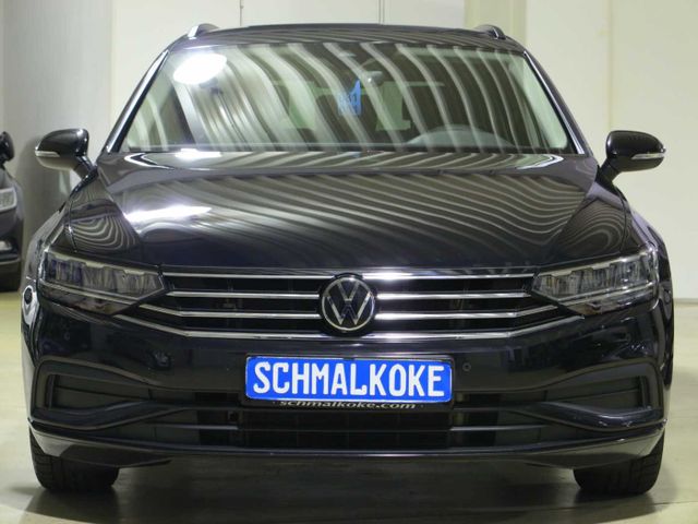 VW Passat Variant 2.0 TDI SCR CONCEPTLINE AHK Navi