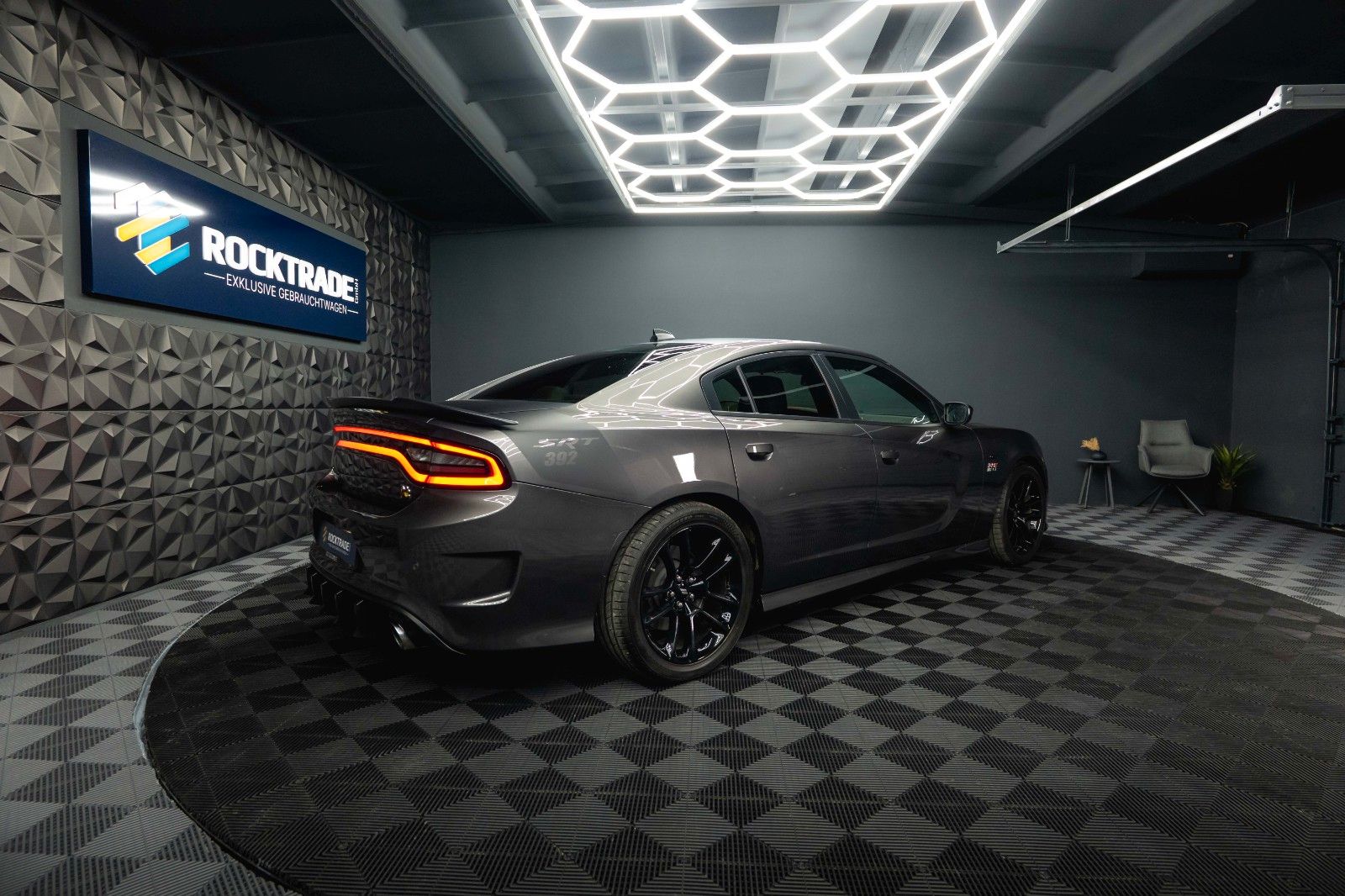 Fahrzeugabbildung Dodge Charger 6.4 V8 SRT 392 SCAT PACK Performance LED