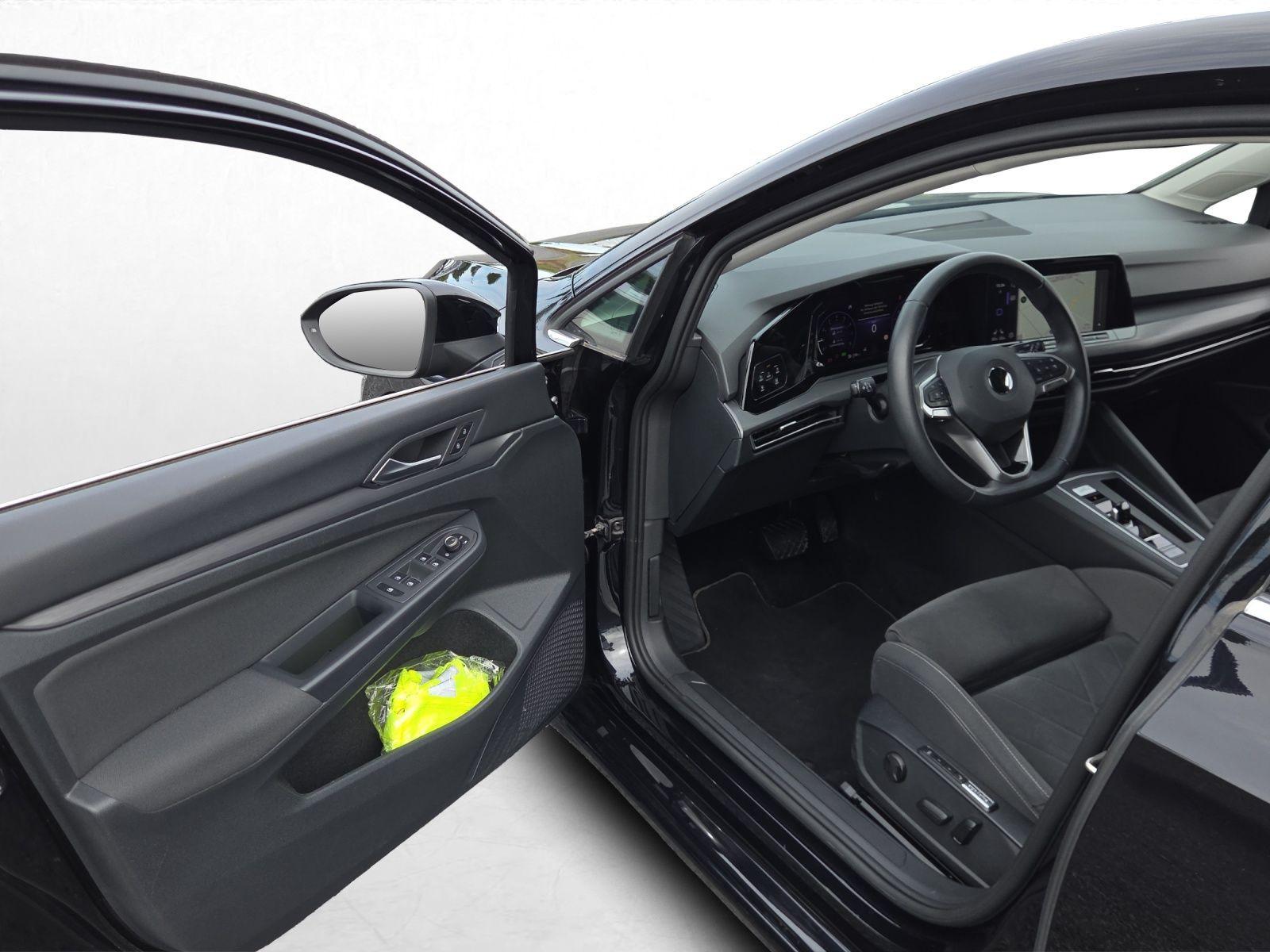 Volkswagen Golf VIII 1.5 eTSI DSG STYLE*NAVI*LED*KAMERA*ACC, миниатюра 15