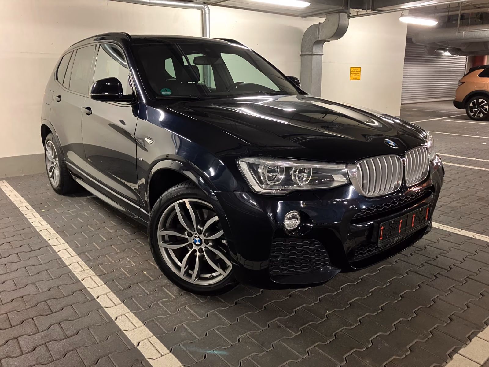 BMW X3 xDrive 30 d M Paket NAVI Prof-LED-LEDER-SHZ