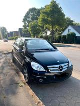 Mercedes-Benz Mercedes Benz B160  Elegance HU/AU 04/27 - Mercedes-Benz B 160 in Hamburg