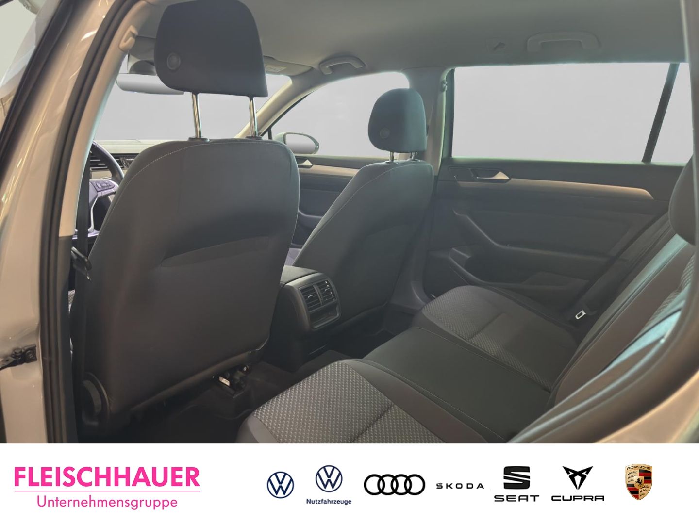 Volkswagen Passat - Bild 13