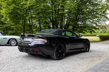 2012 Aston Martin DBS — миниатюра 11