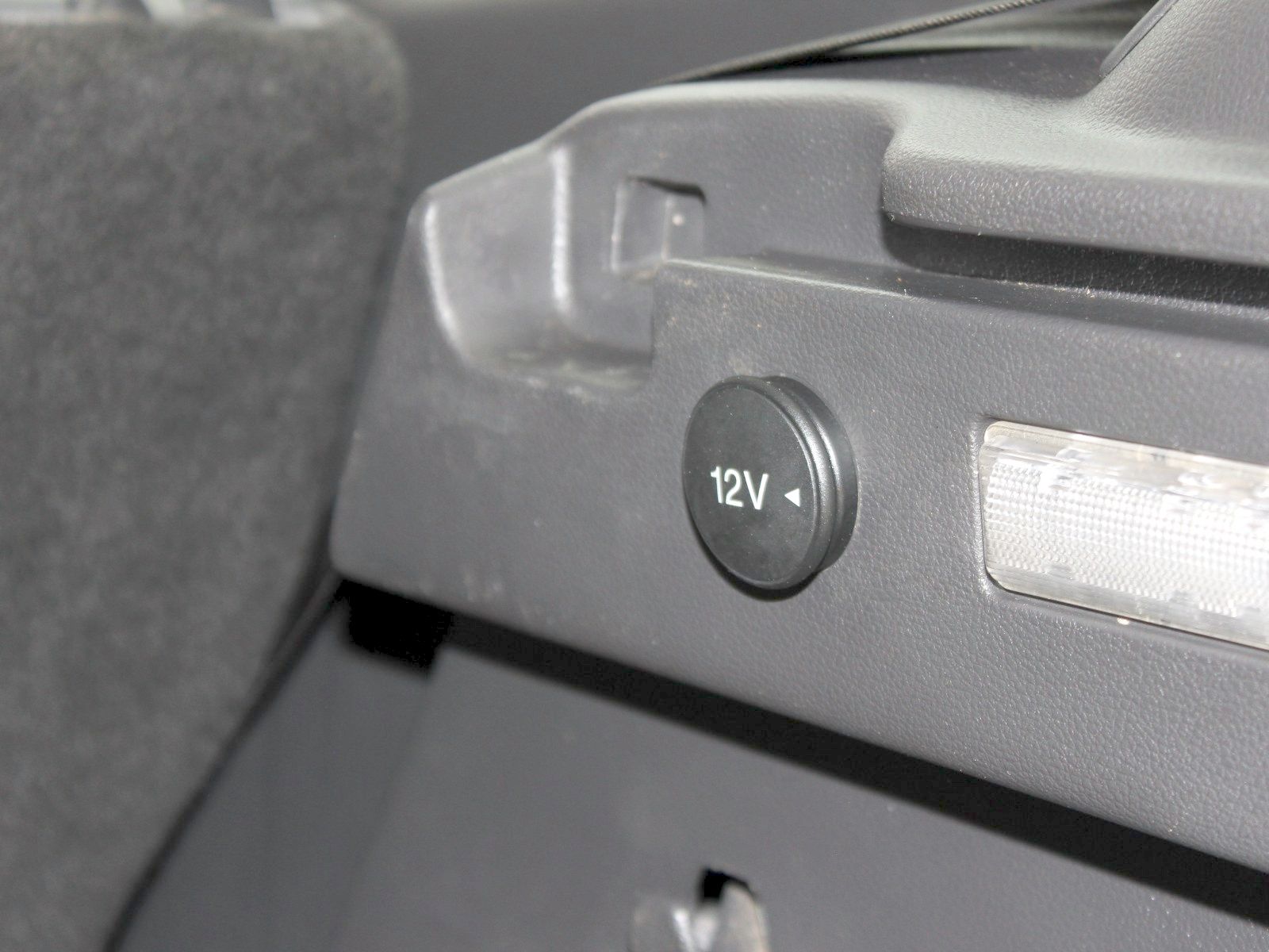Fahrzeugabbildung Ford Kuga Cool & Connect 1,5 EcoBoost 4x2