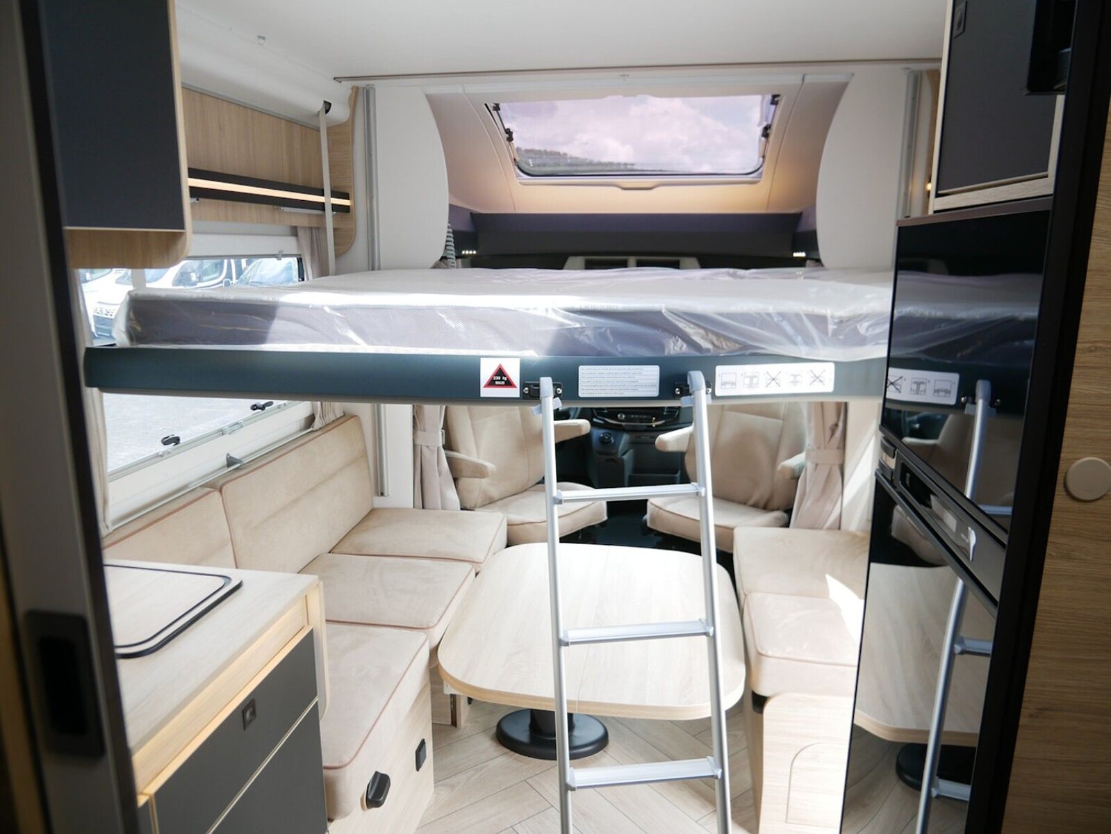 Fahrzeugabbildung Chausson Teilintegriert Etape Line 650 Dörr Sonderedition