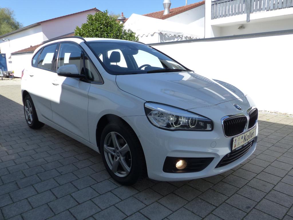 BMW 218