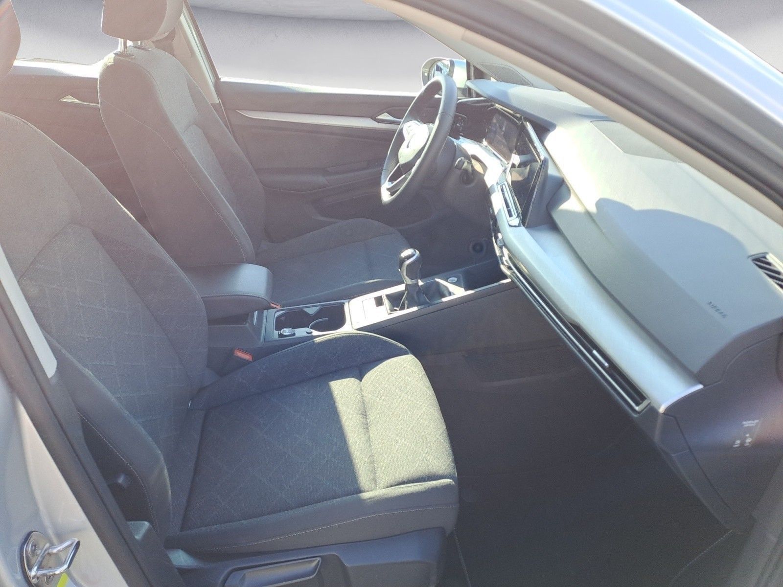 Volkswagen Golf - Bild 9