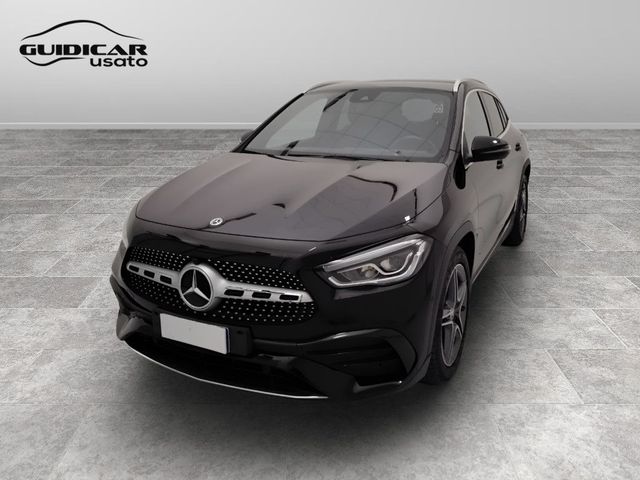 Mercedes-Benz GLA-H247 2020 - GLA 180 d Premium 