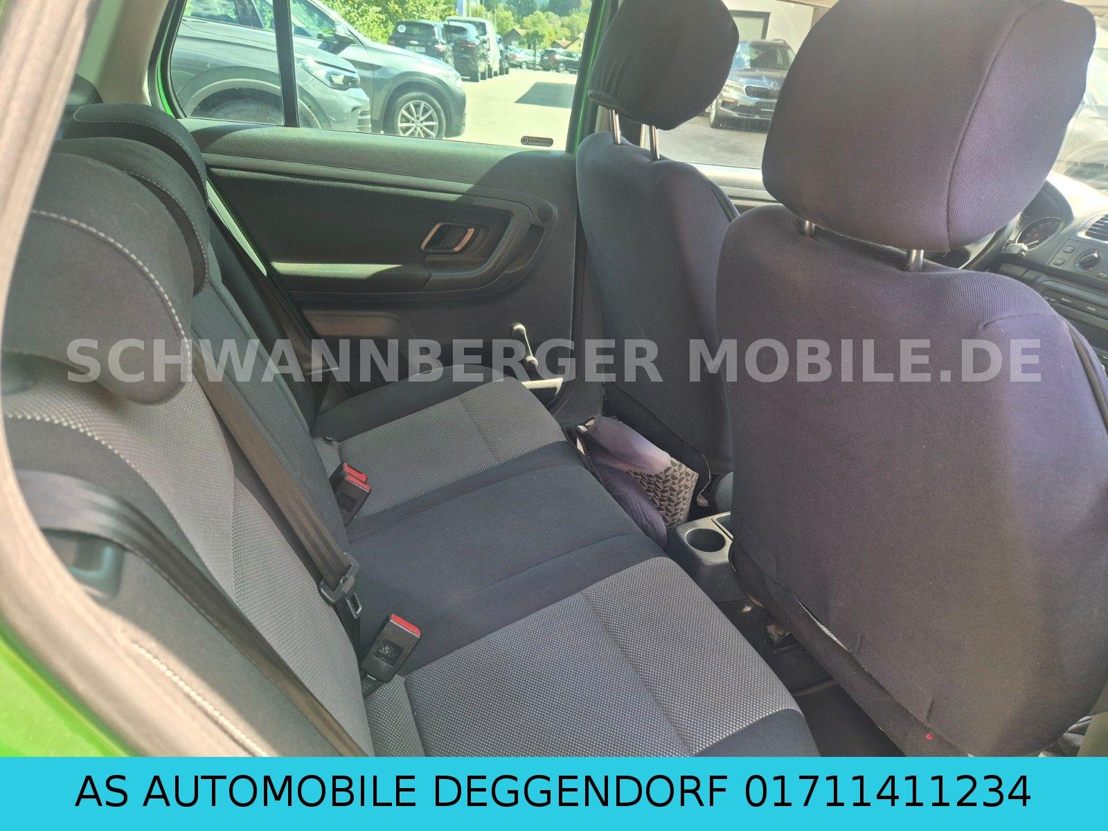 Skoda Fabia 2012 — photo 14