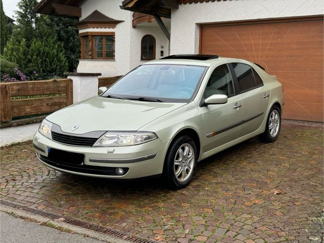 Renault Laguna 3.0 Benzin 200PS Automatik