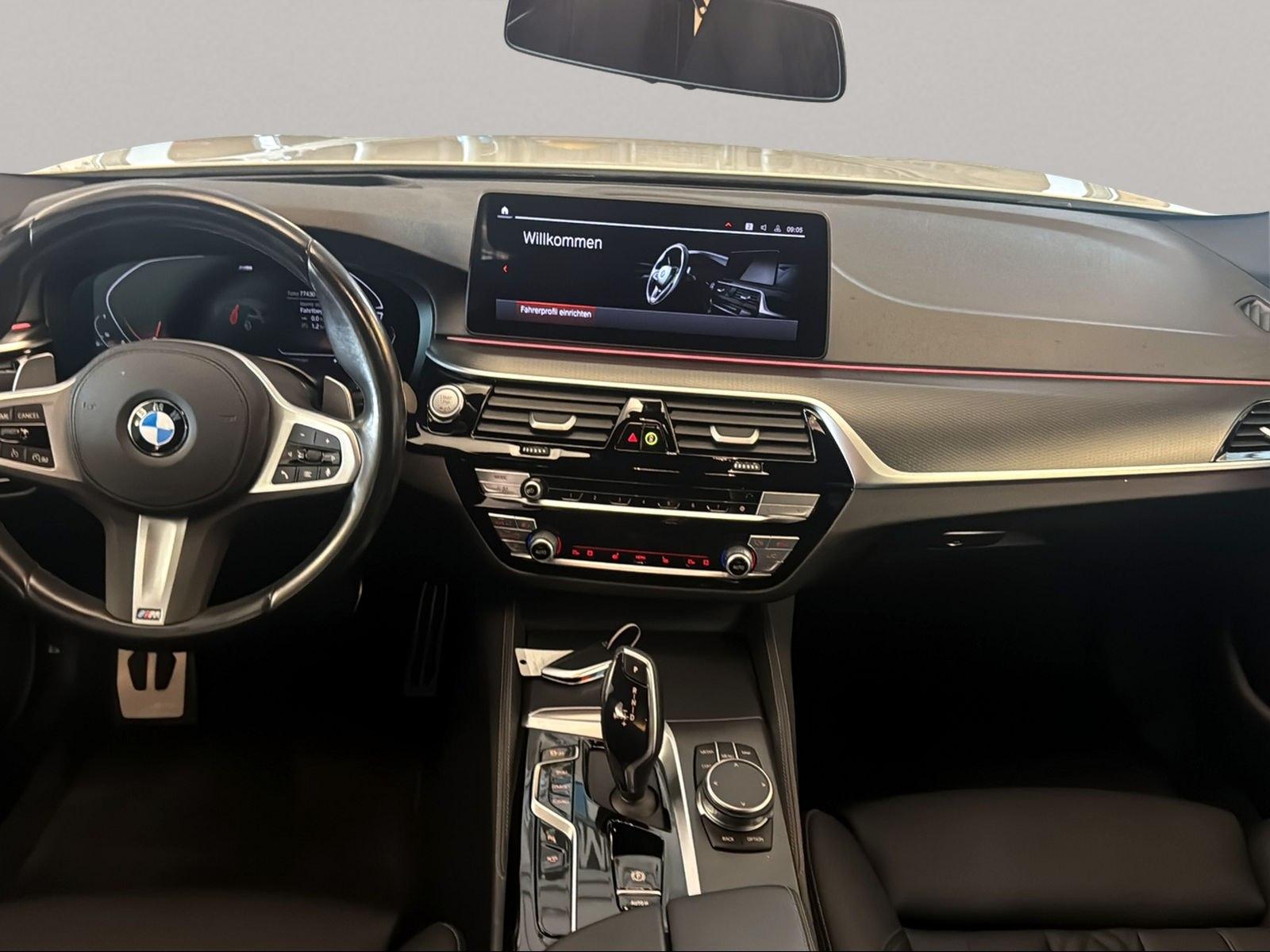 BMW 530i Touring M Sport AHK LiveCockpitProf Laser