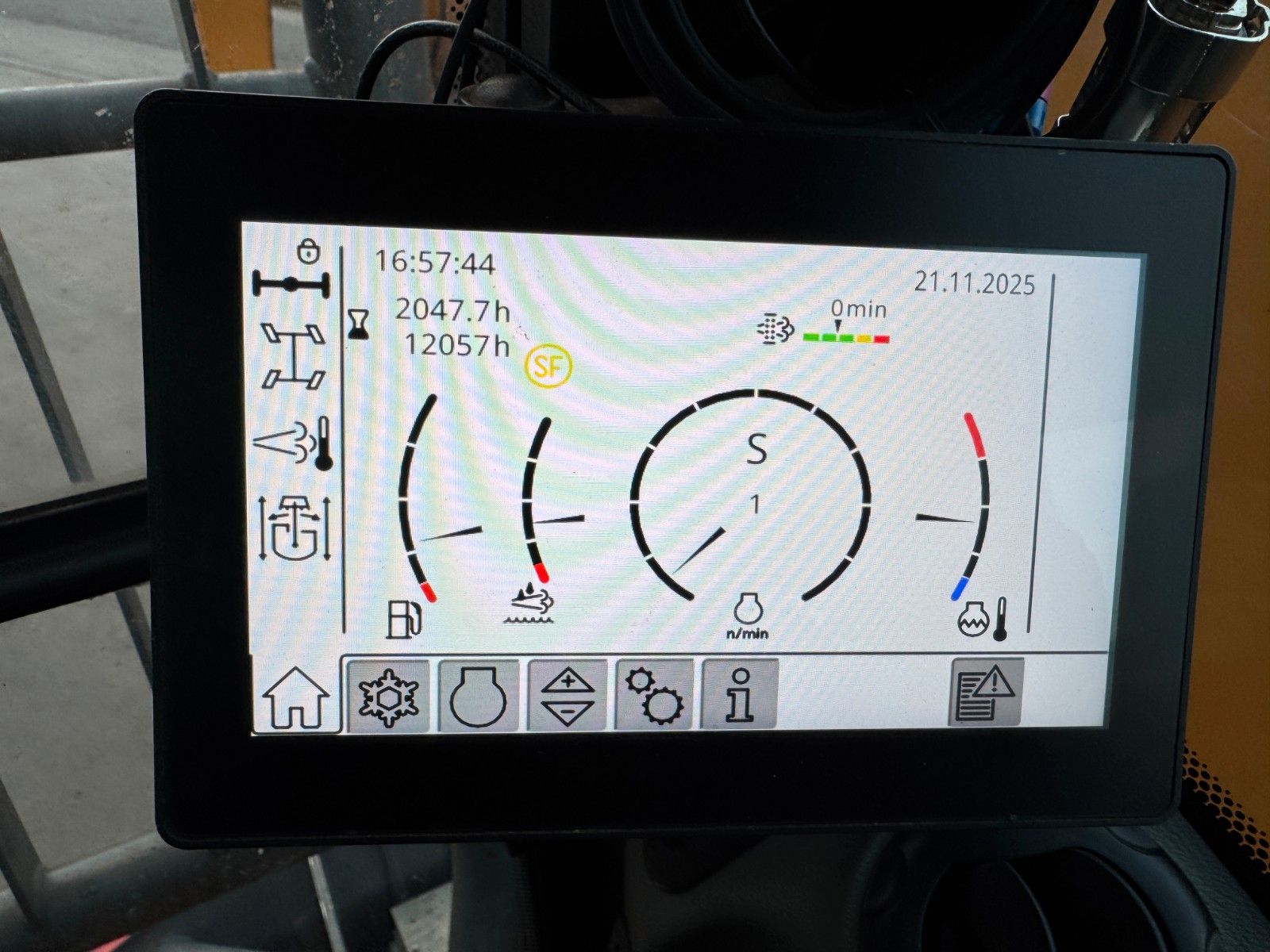 Fahrzeugabbildung Liebherr LH 50 M Timber / inkl. Holzzange / 2020 / 11m
