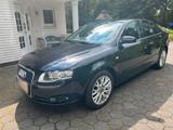 Audi A4 1,6 TÜV 07/2028 - Audi A4 mit Benzin-Antrieb: Limousine, 1.6
