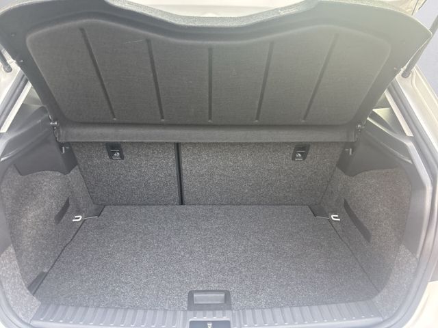 Ibiza Style *SHZ+Notbremsass.+PDC+Berganfahrass.