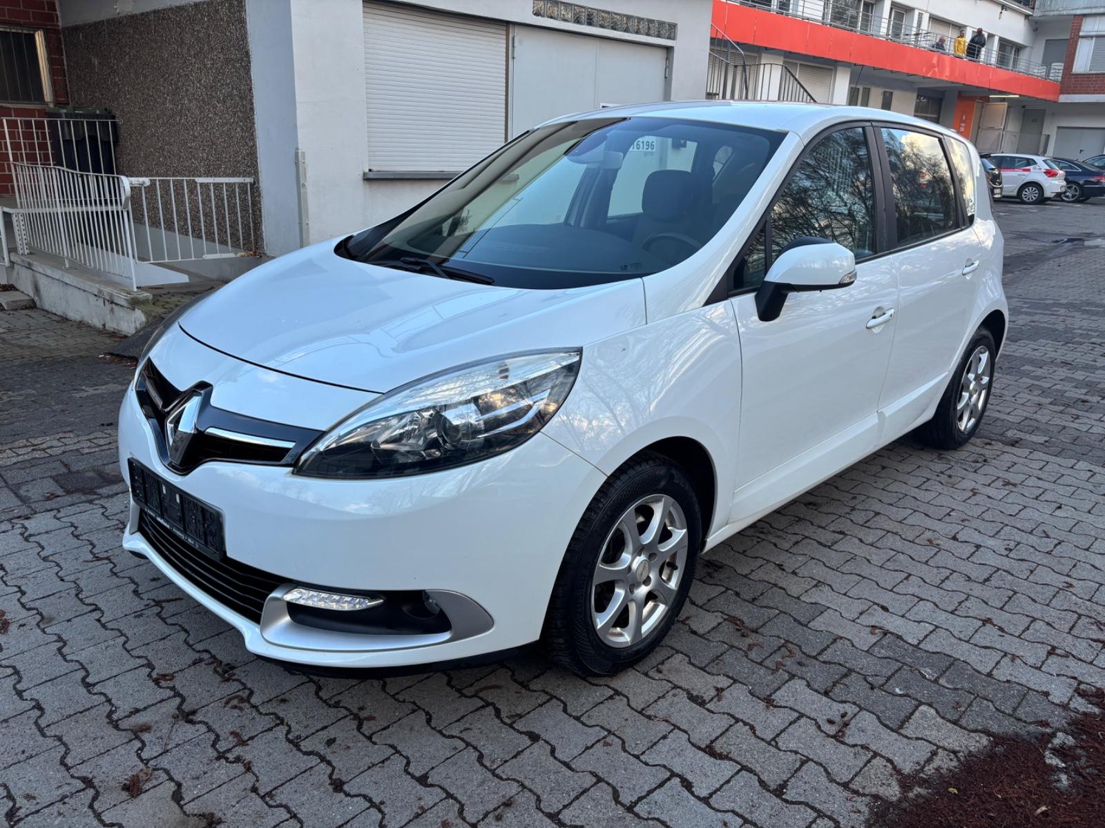Renault Scenic III Paris TÜV 02/27