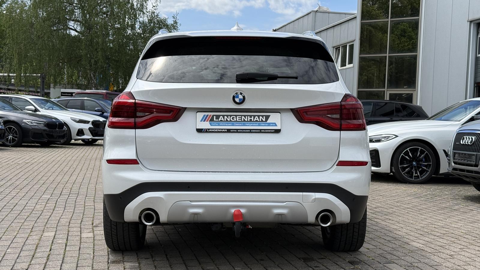 BMW X3 xDrive20d xLine LED Navi Komfortzg SHZ PDC Te