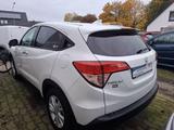 Honda HR-V Elegance SHZ/Navi/8-fach Ber./1. Hand - gebrauchte Honda HR-V aus dem Jahr 2016