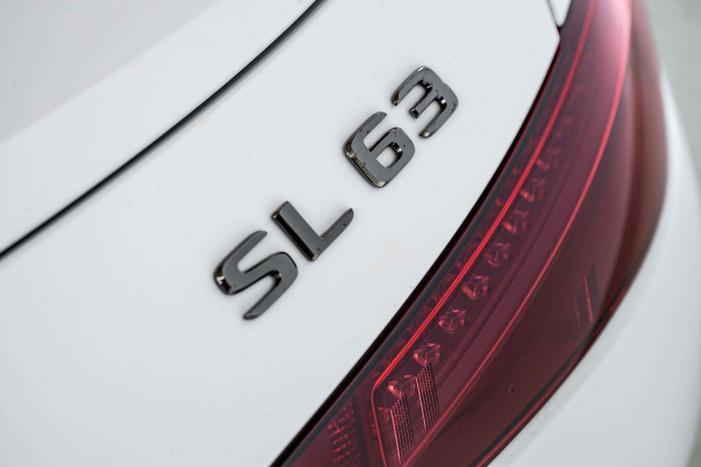Mercedes-Benz SL 63 AMG