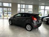 Ford Fiesta Titanium Navi/Kamera - Ford Fiesta aus 2016 mit Benzin-Antrieb: Kleinwagen