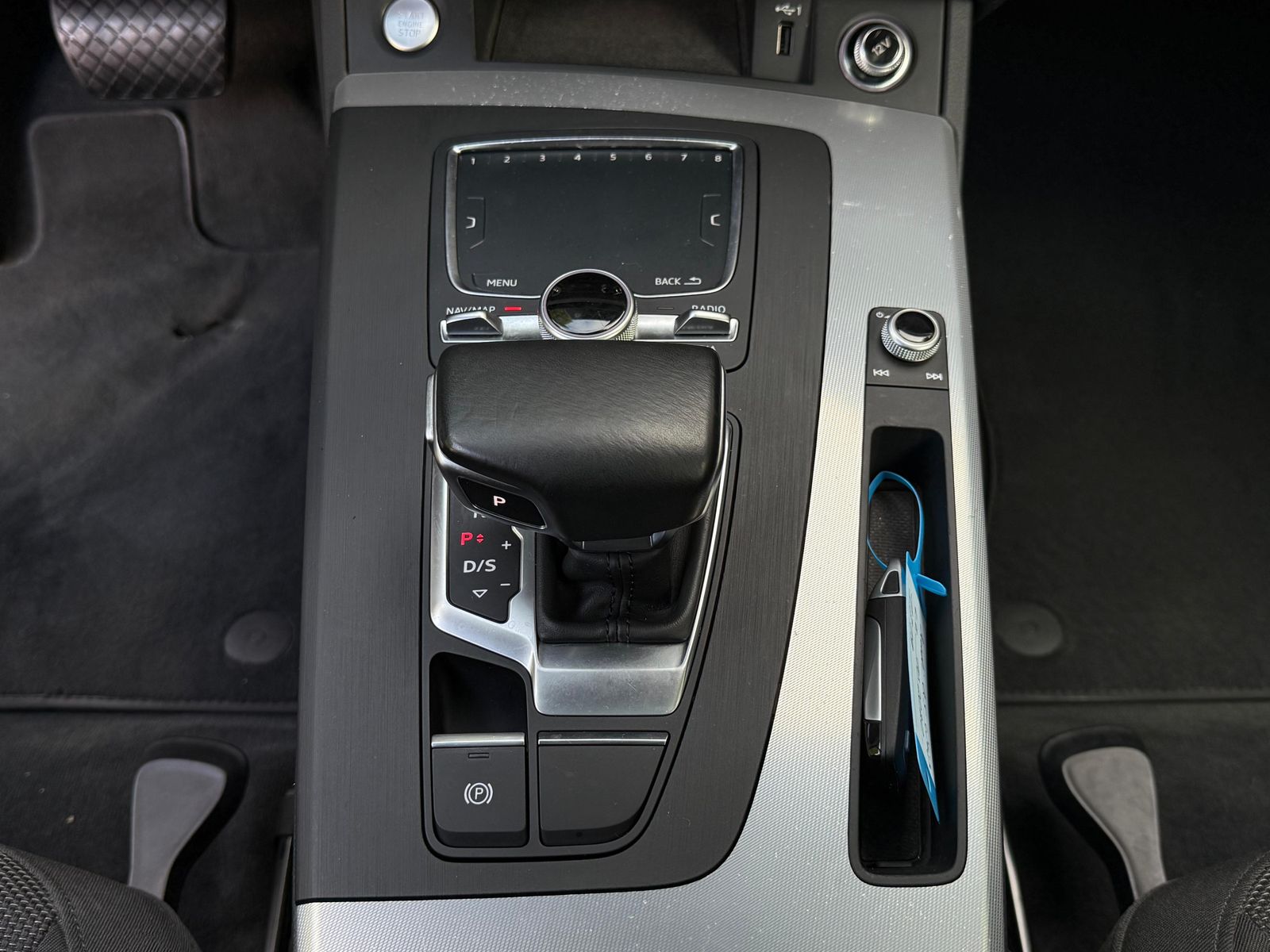 Vehicle illustration Audi Q5 40 TDI Quatt Design XEN+MMI+PANO+360°+ACC+SHZ