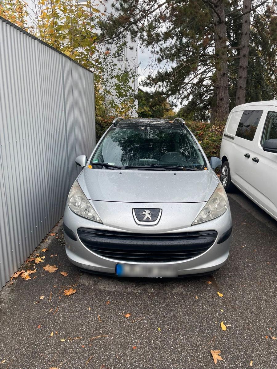 Peugeot 207