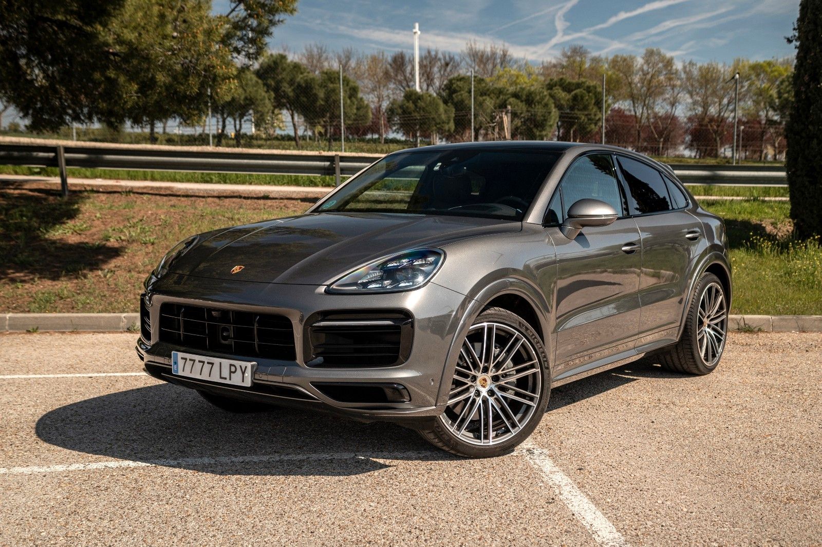 PORSCHE Cayenne Coupe S - FULL OPTIONS