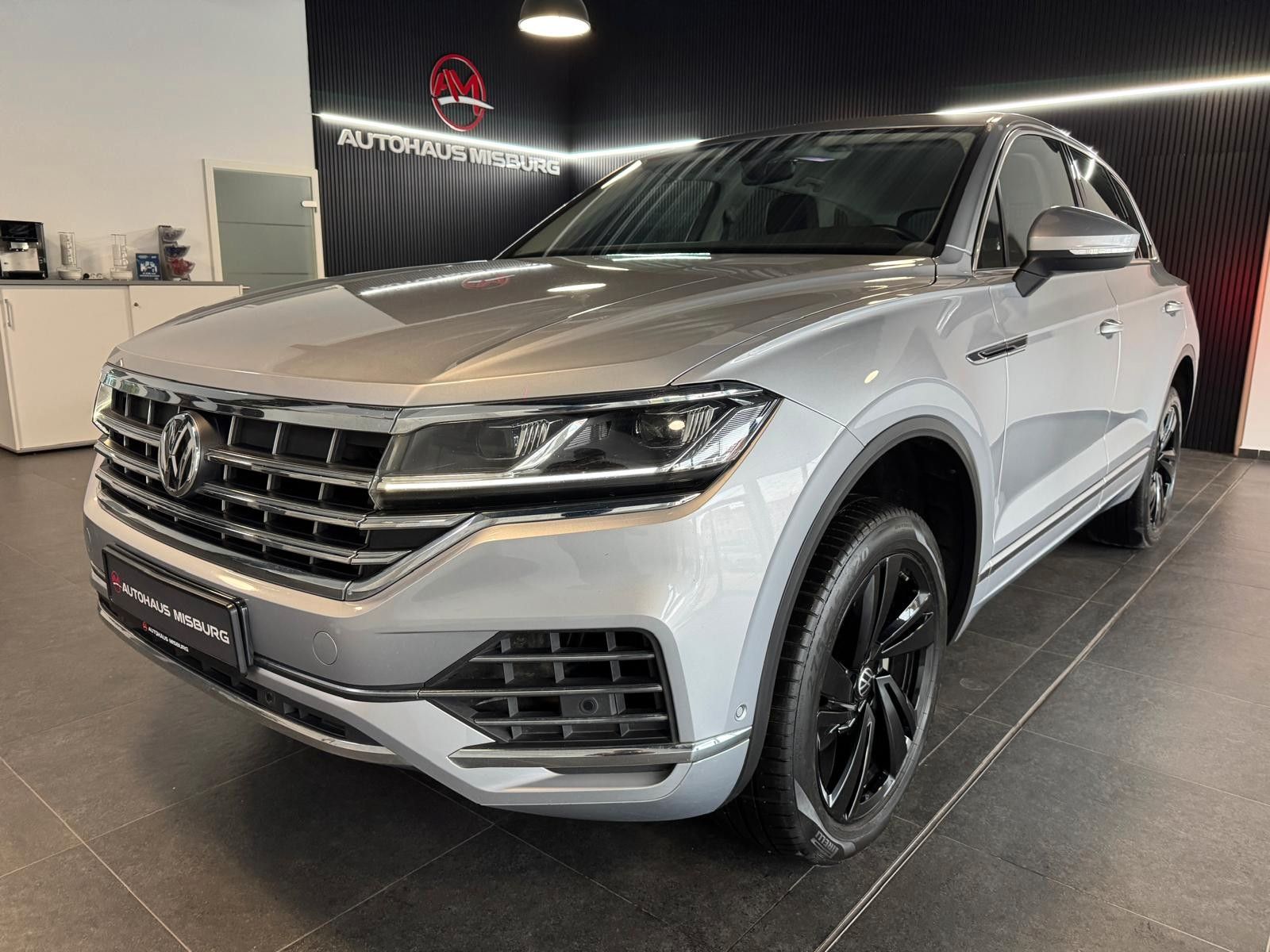 VW Touareg Elegance 4Motion / AHK+Kamera