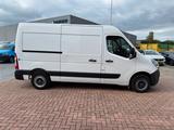 Opel Movano Kasten 2.3CDTI L2H2 3,5t - Tier-/Pferdetransportwagen