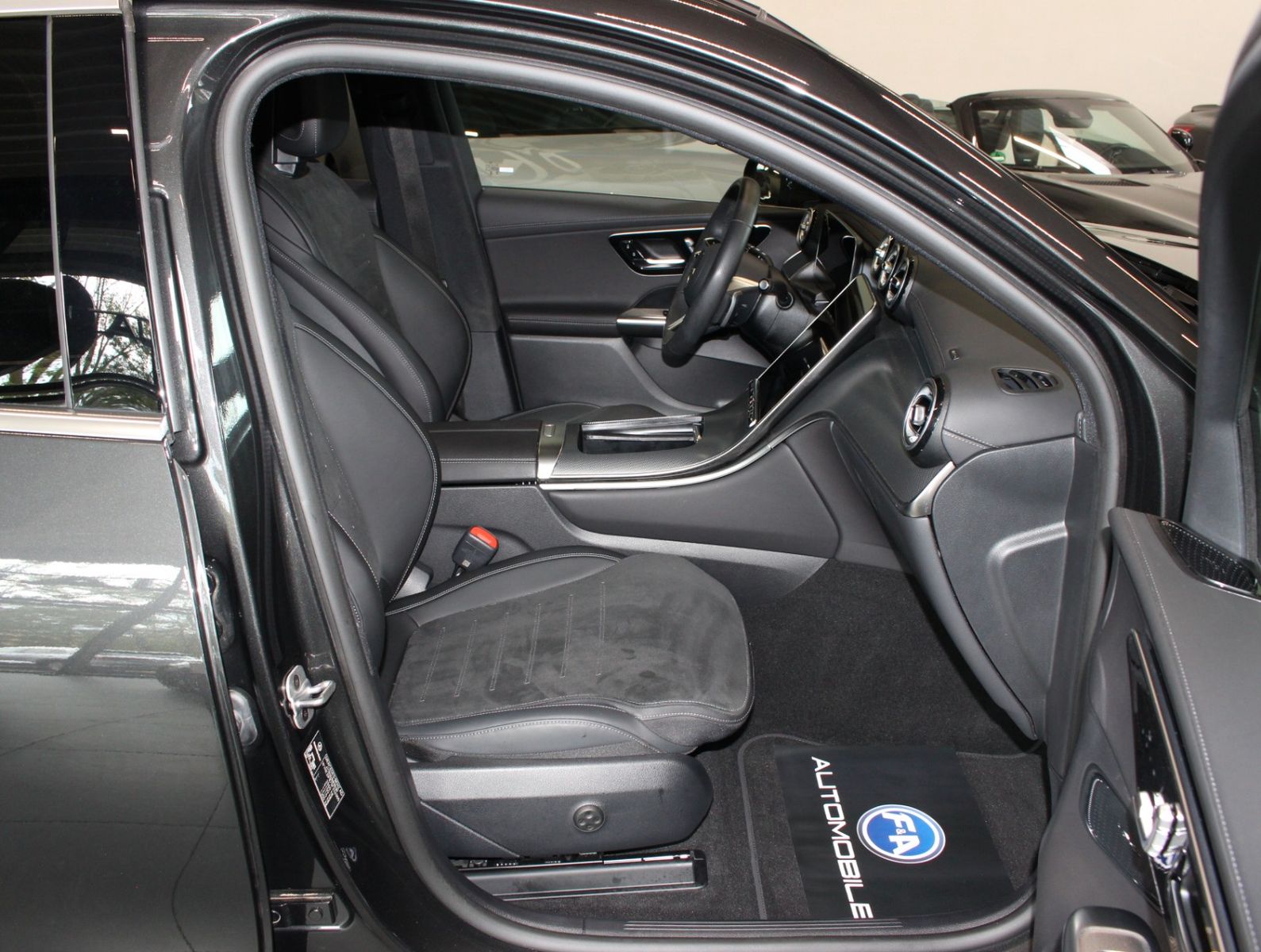 Fahrzeugabbildung Mercedes-Benz GLC 220 d 4Matic Edition AMG Line 1.HAND|5.602KM