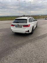 BMW 320d xDrive Touring Sport Line Automatic Spo... - BMW 320: 320d Automatic